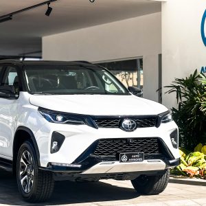 Toyota Fortuner SRV TSS