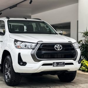Toyota Hilux 2.4